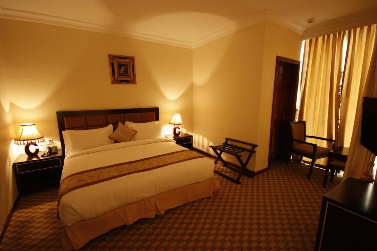 Caravan Hotel Addis Extérieur photo