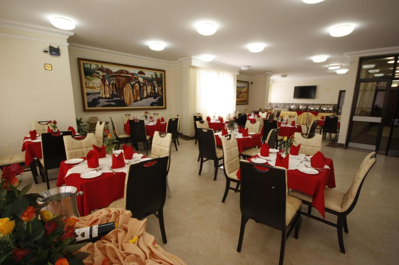 Caravan Hotel Addis Extérieur photo