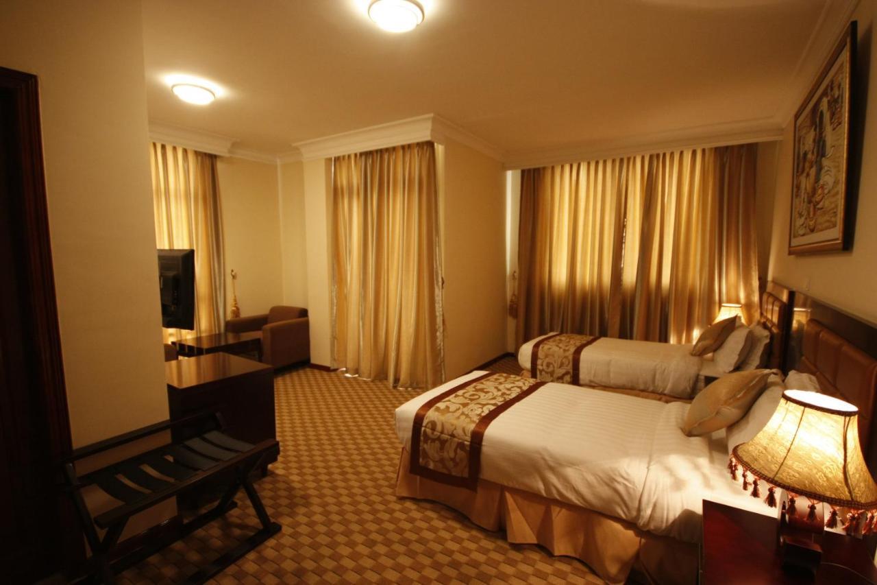 Caravan Hotel Addis Extérieur photo